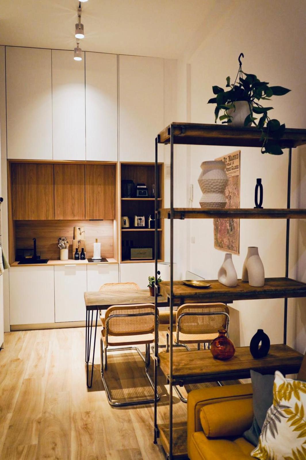 Appartamento Unique Nyc Style Loft In The Heart Of Madrid Esterno foto