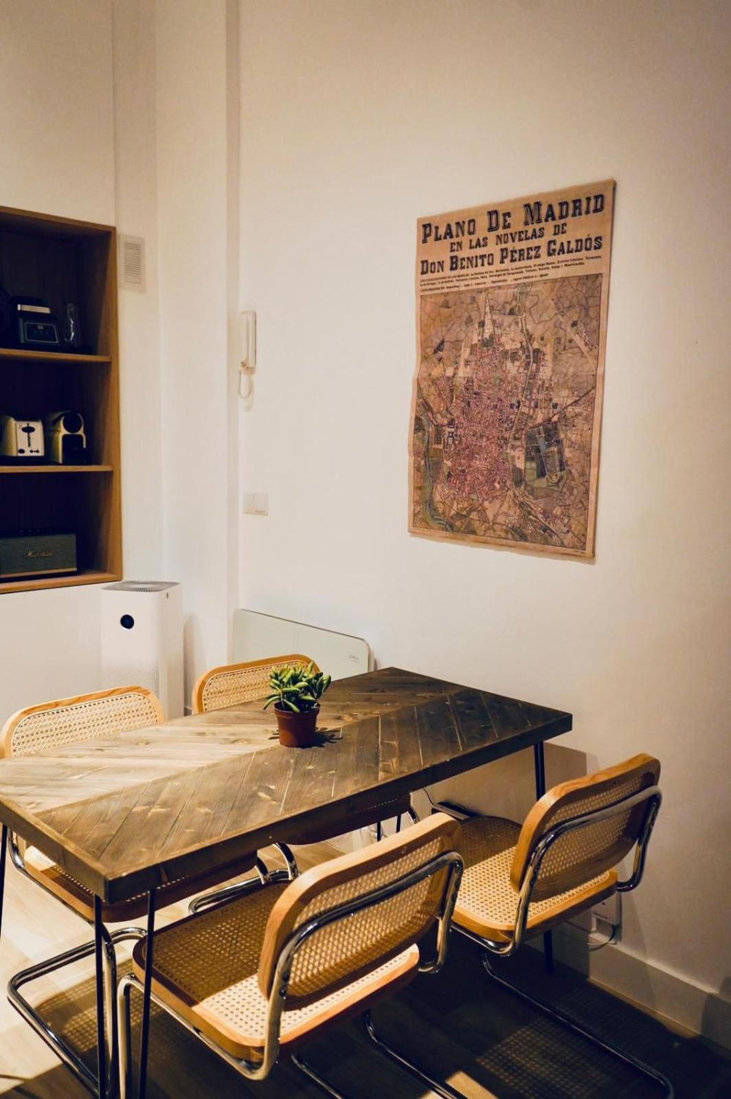 Appartamento Unique Nyc Style Loft In The Heart Of Madrid Esterno foto